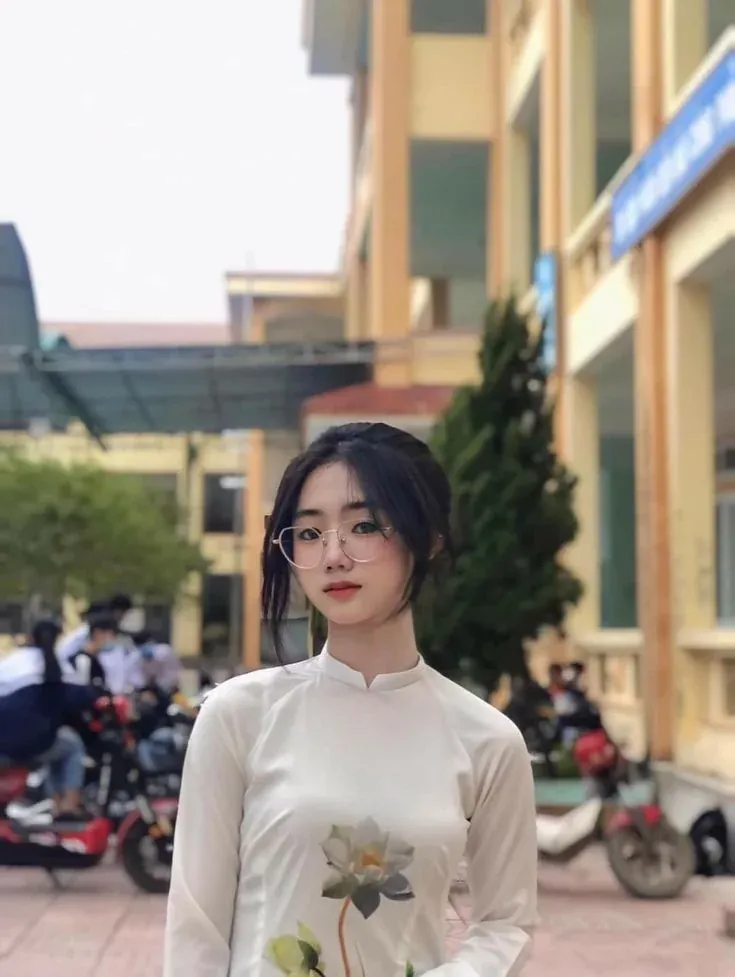 100+ ảnh gái sinh viên xinh xắn cho nền điện thoại · ảnh 3