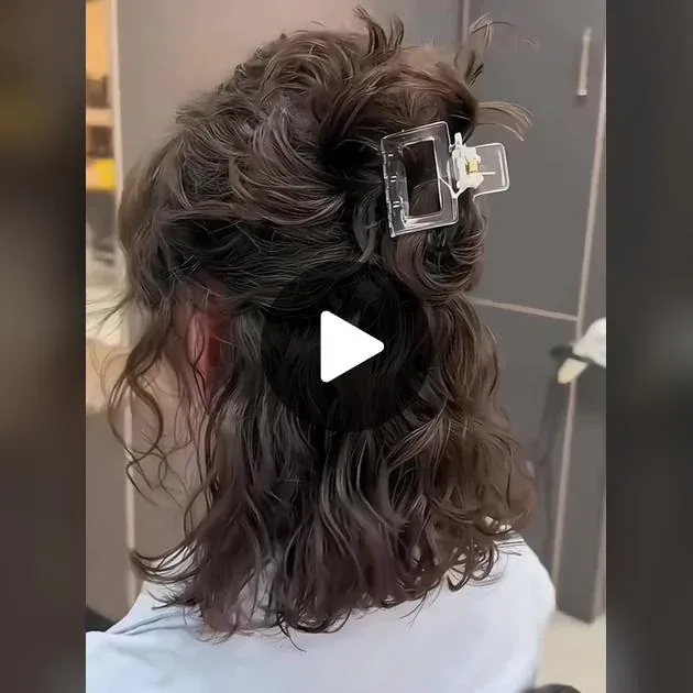 Tuyển tập 100+ ảnh xoăn hippie ngắn đẹp nhất 2024 · ảnh 2